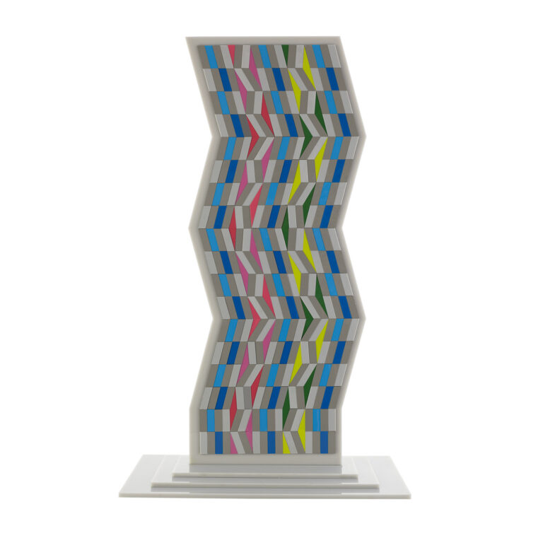 Escultura # IV • Fragmentación de La Luz y el Color